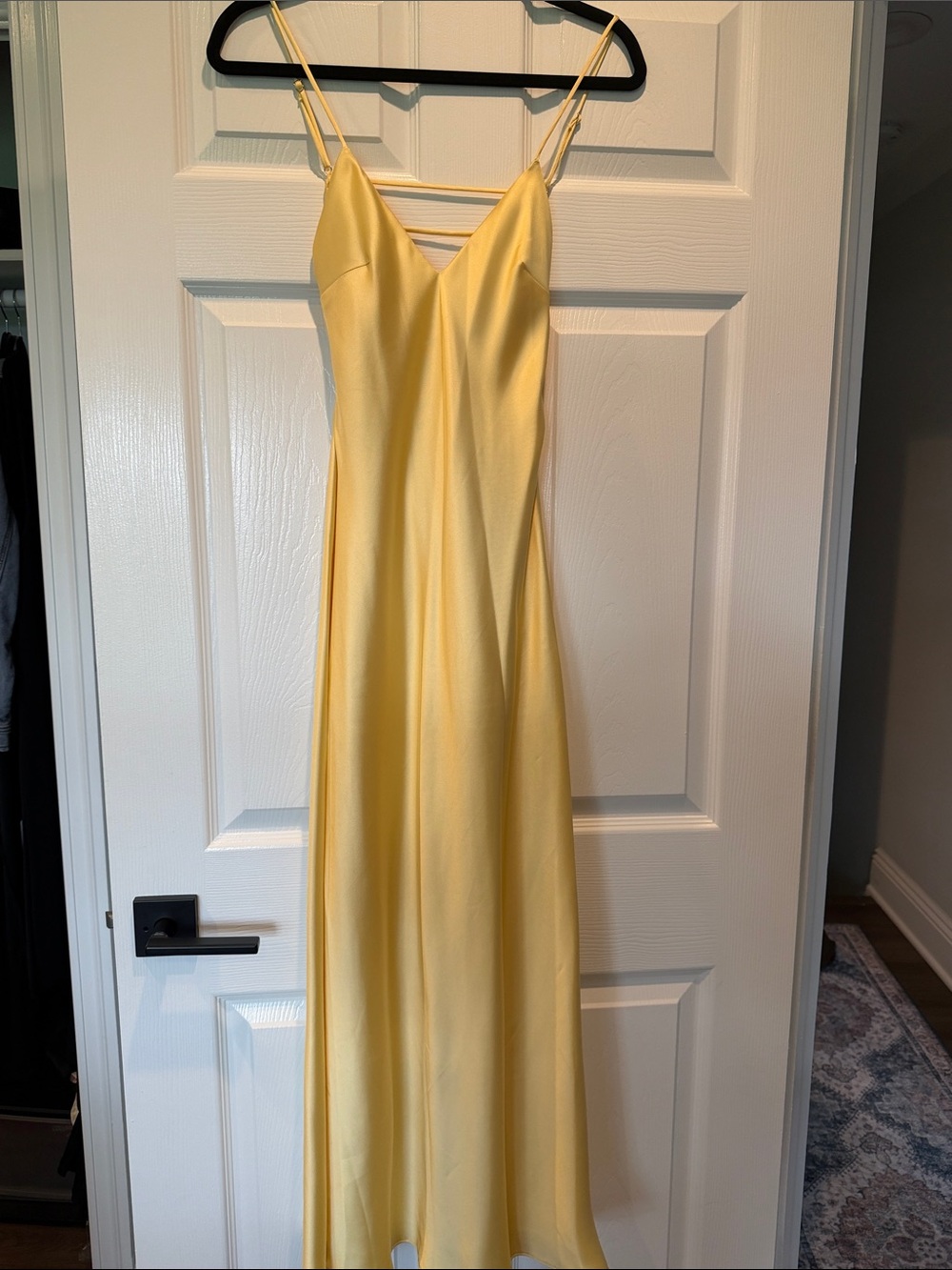 Zara Elegant Yellow Slip Dress with Spaghetti Straps